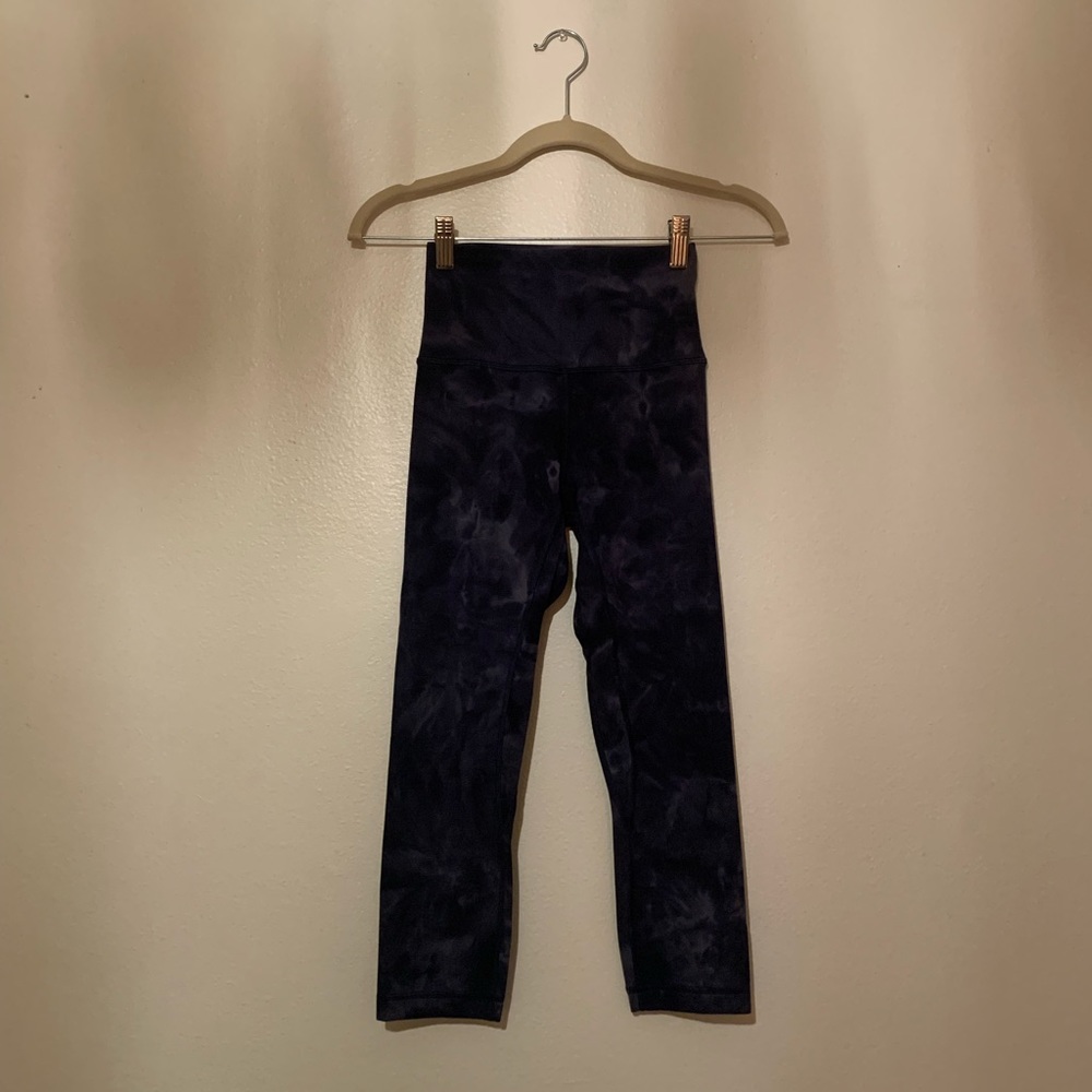 Lululemon Align Leggings Diamond Dye Blue (Size 2) MSRP: $118 SOLD OUT ONLINE
